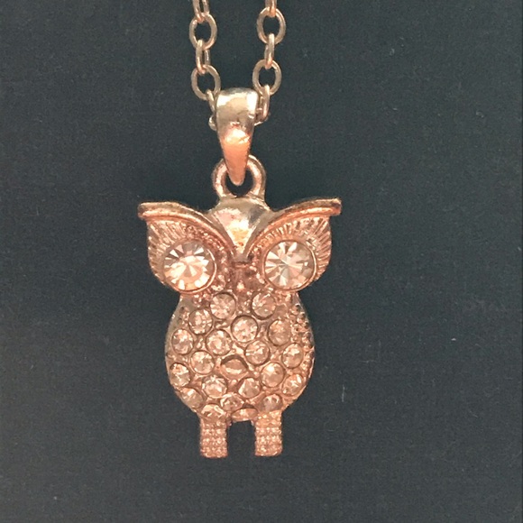 Crystal Owl Pendant - Picture 2 of 5